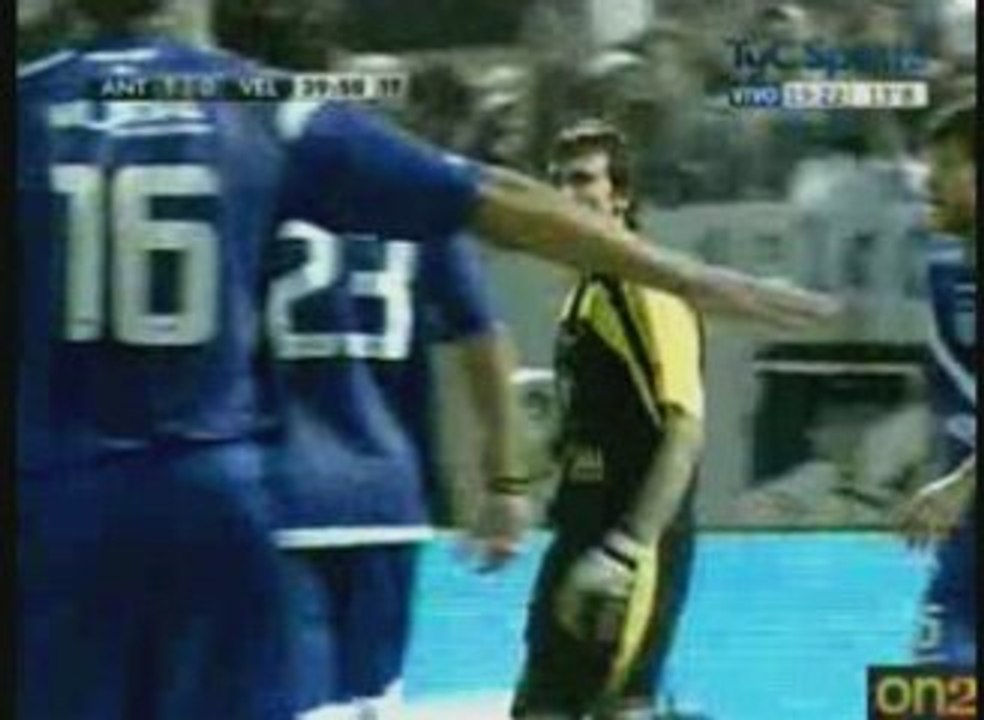 Velez 0 - Juv. Antoniana 2