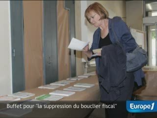 Buffet contre les niches fiscales des "plus riches"