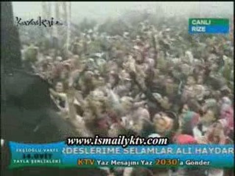 İsmail-YK - Allah Belanı Versin(Rize Konseri)