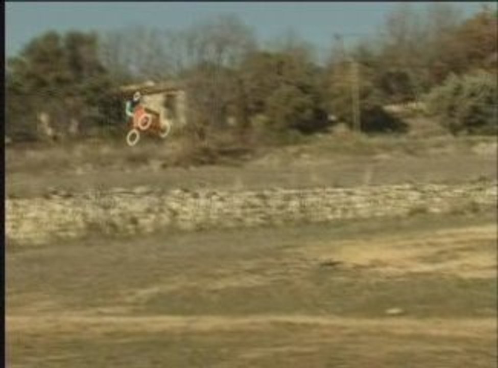 La suite du vol du triporteur