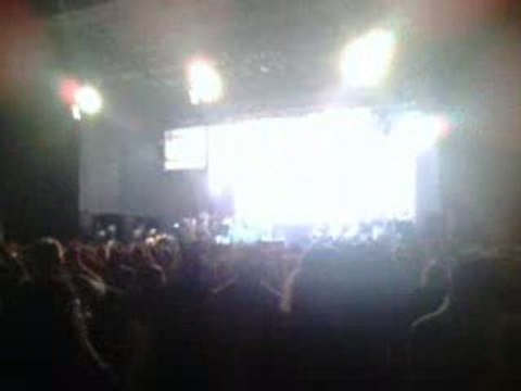 Ajda Pekkan @ Turkcell Kuruçeşme Arena video 2