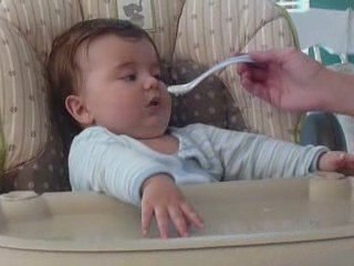 2009-08-06 Deuxième repas solide