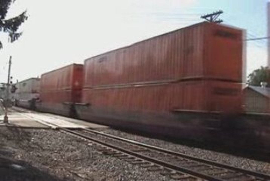 BNSF: intermodal E.B.