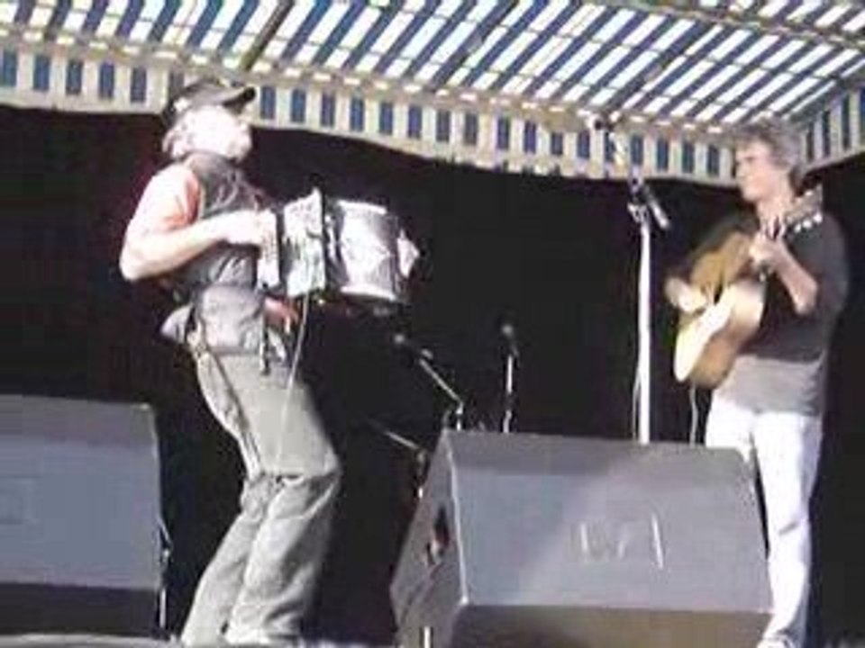 Bernard SIMARD Duo accordéon - Paimpol 2009