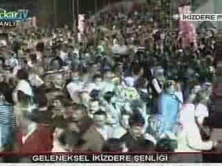 iKiZDERE SENLiGi -Ahmet Eksi ve Kemal YILMAZ