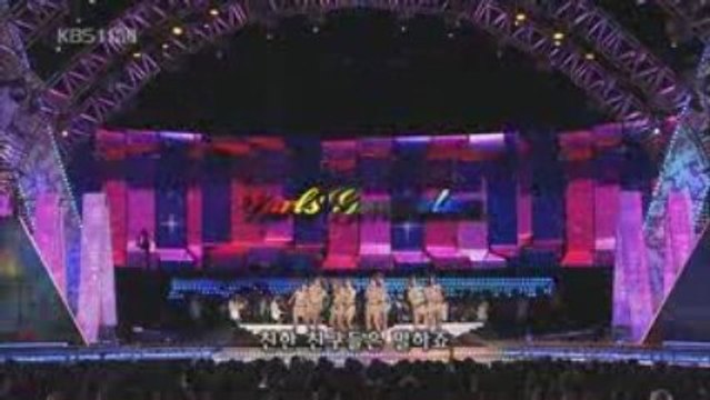 Girls' Generation / 소녀시대 / SNSD gee live