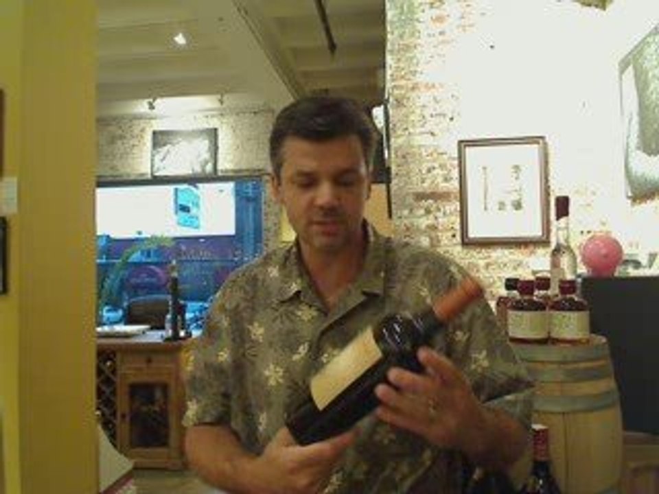 Learn about the Calabrian Red Wine Ciro Made with Gagliopo