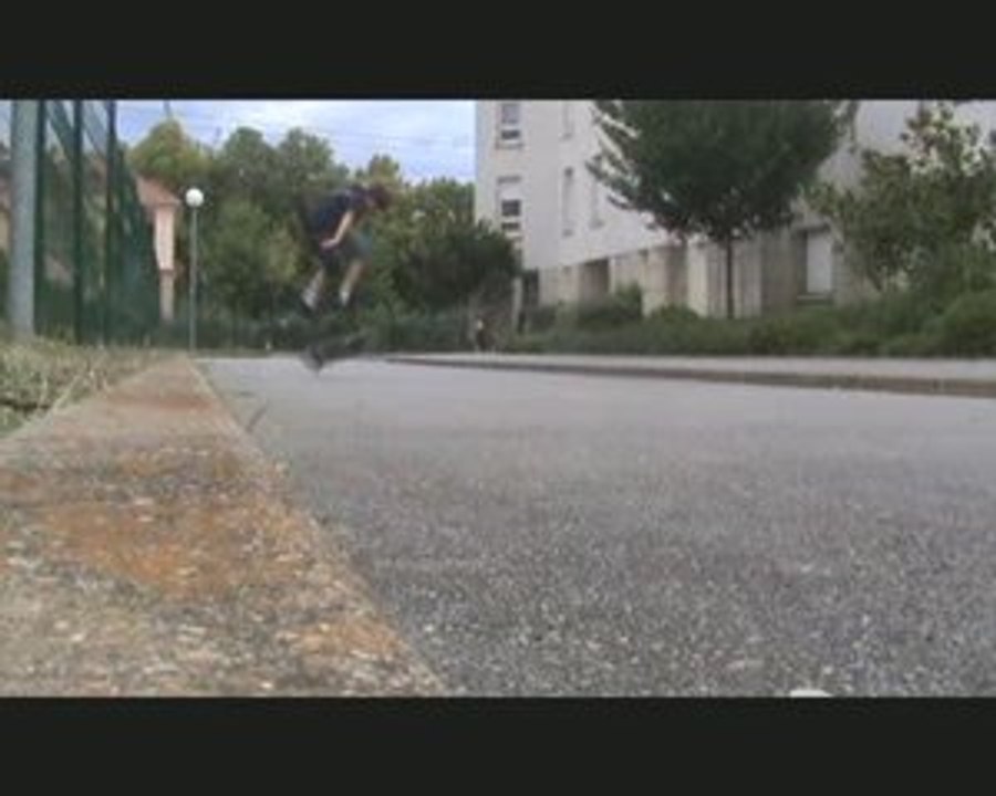 appleblood skateboaed