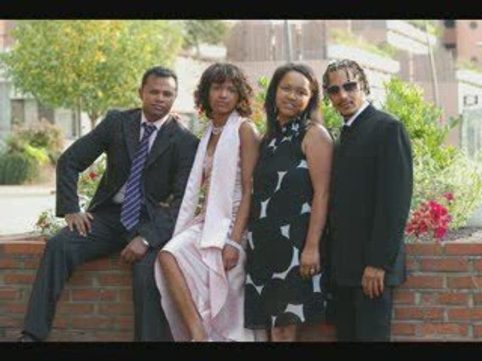 08 aout 2009 Fiancailles de Aina & John