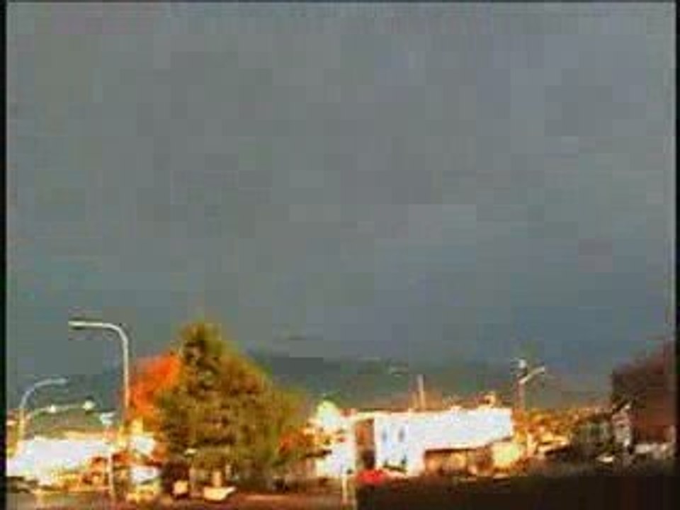 Des ovnis dans le ciel de Okanagan ...