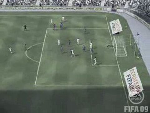 Superbe Coup-Franc Cristiano Ronaldo Real Madrid FIFA09