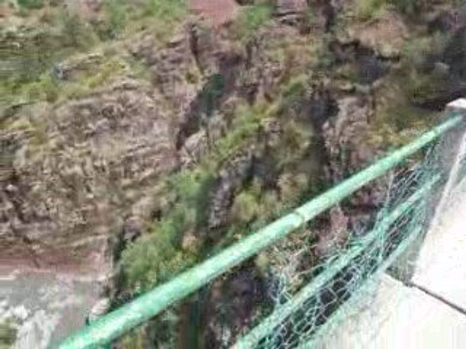 Saut à l'élastique pont de la mariée- chloé