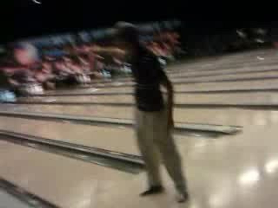 k1k1 au bowling