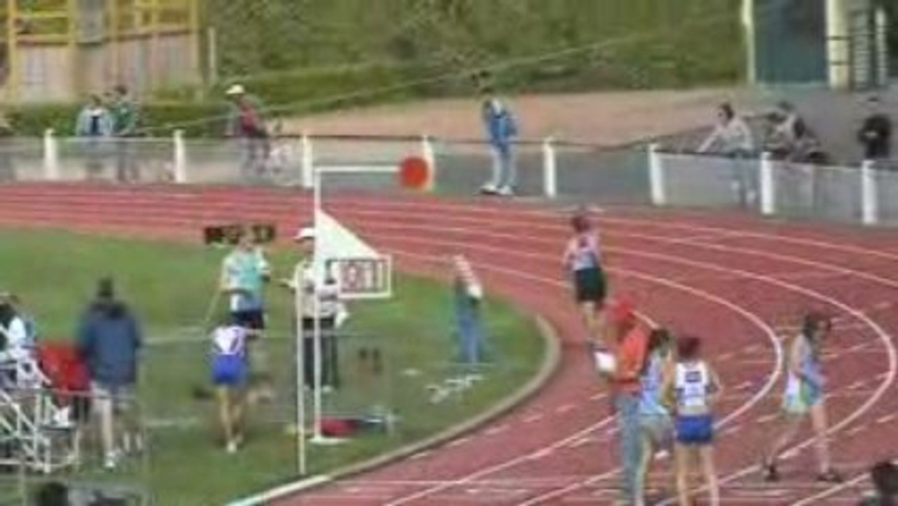 4x400 F