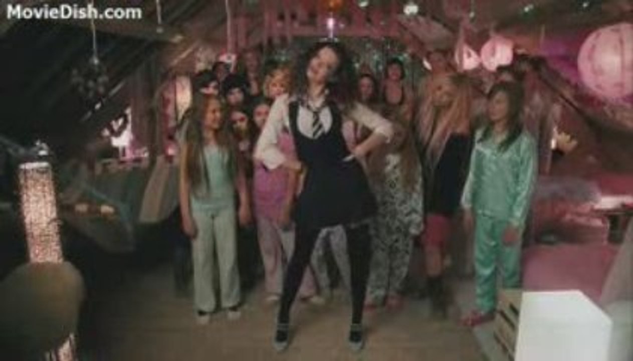 St. Trinian’s - Official Trailer [HQ]