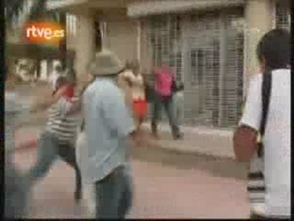 Honduras'ta darbecilere meydan dayağı