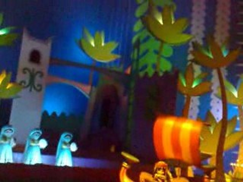 Tokyo Disneyland - Small World
