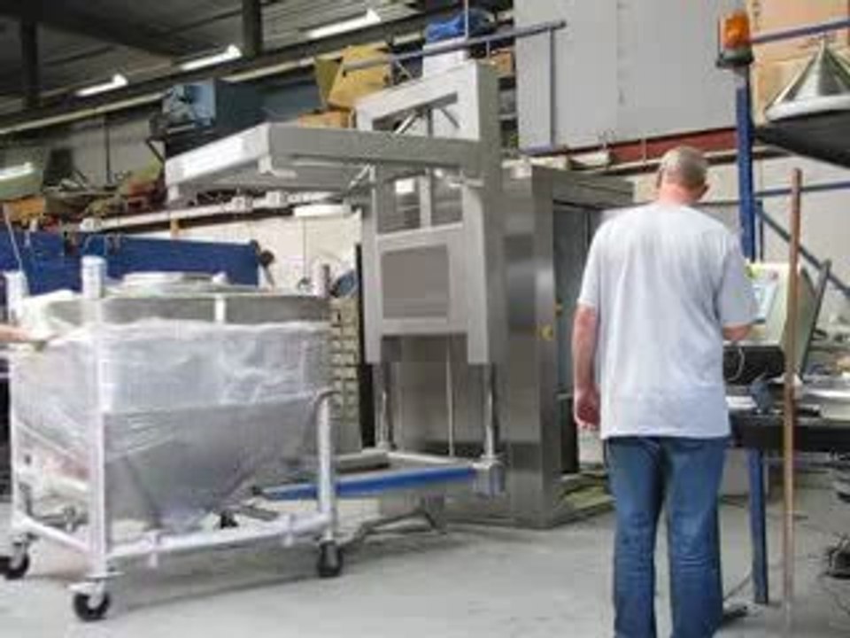 Loading blender
