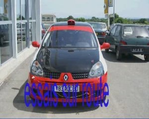 premiére voiture de course pour le rallye