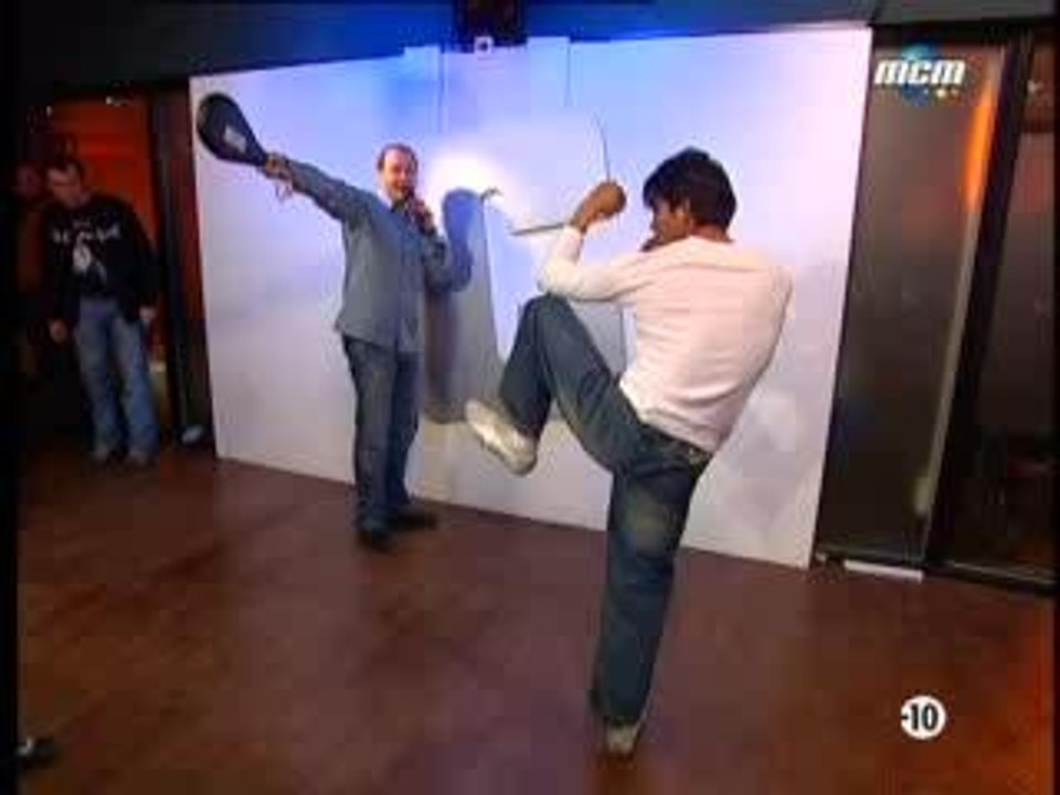 Tony Jaa chez CAUET