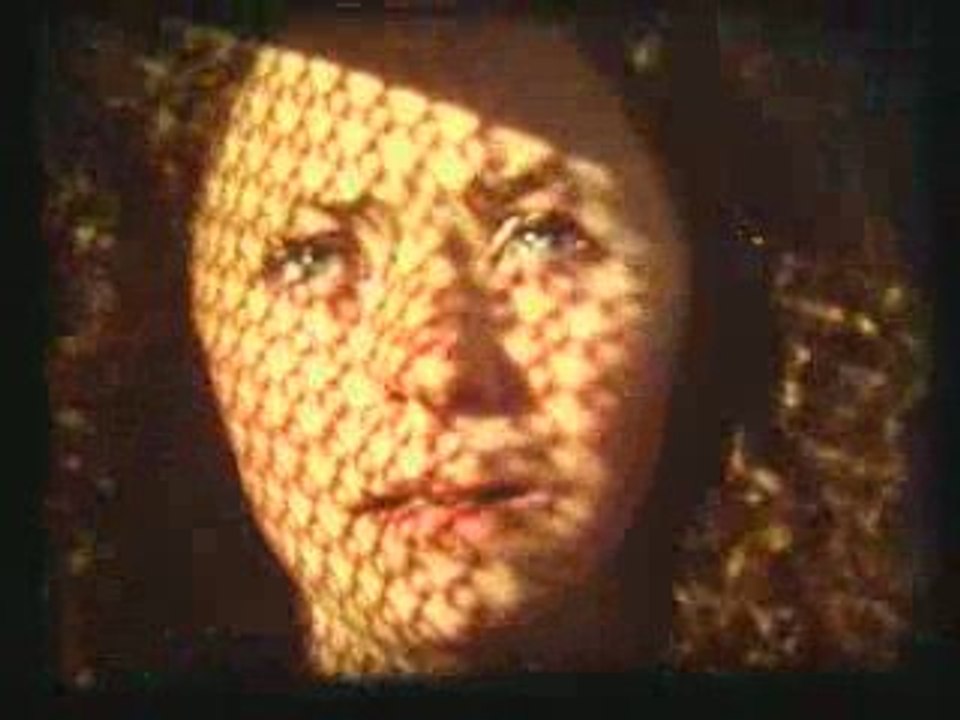 /Users/stinasoliva/Desktop/entre le sol et le si