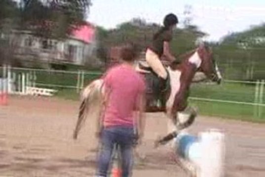 Cour du jeudi 6 Août 2009