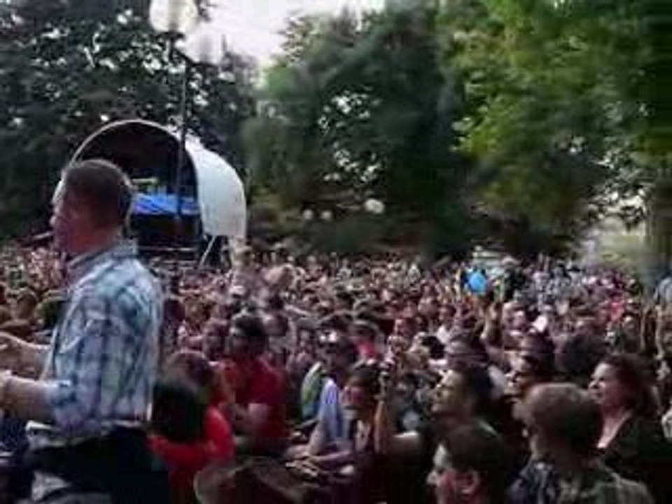 La chanson du dimanche Francofolies de Spa 09 medley