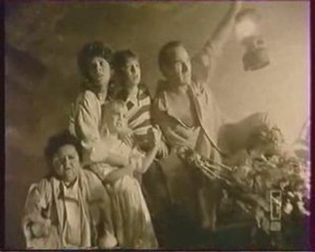 DOC La Malédiction Poltergeist 5/6
