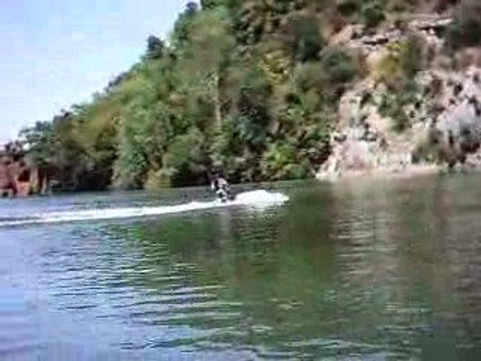 jet ski a bras , sous marin ! par franck