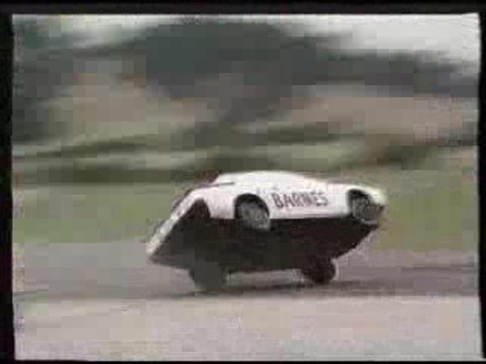 Record de tonneaux en Renault Fuego