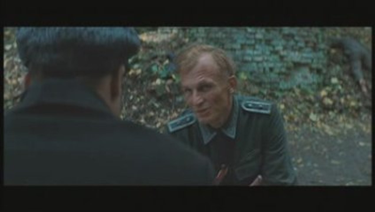 XTRA2: Inglourious Basterds - Deutscher allein im Wald Szene