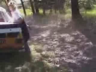 Elle a eu chaud aux fesses !