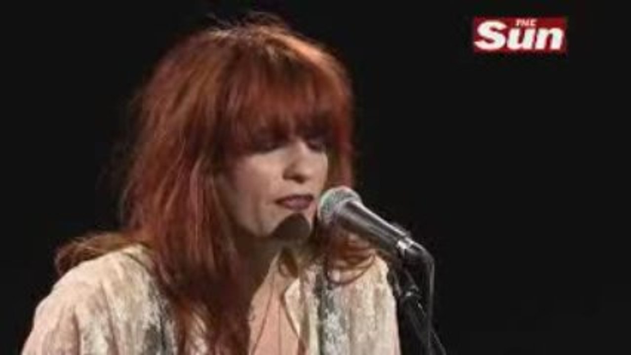 Florence & The Machine - Rabbit Heart (Acoustic @ The Sun)