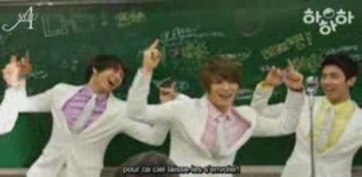 [Anou] DBSK - Hahaha Girls School Attack [French sub]