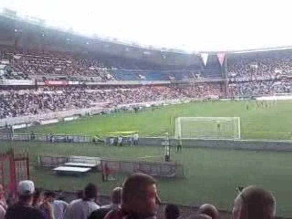 ambiance apres le premier but de melvut erding