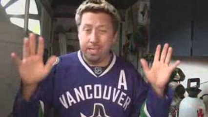 3rd Option to Play with Sedin's