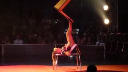 mamie fait tourner les tables / cirque / walygator