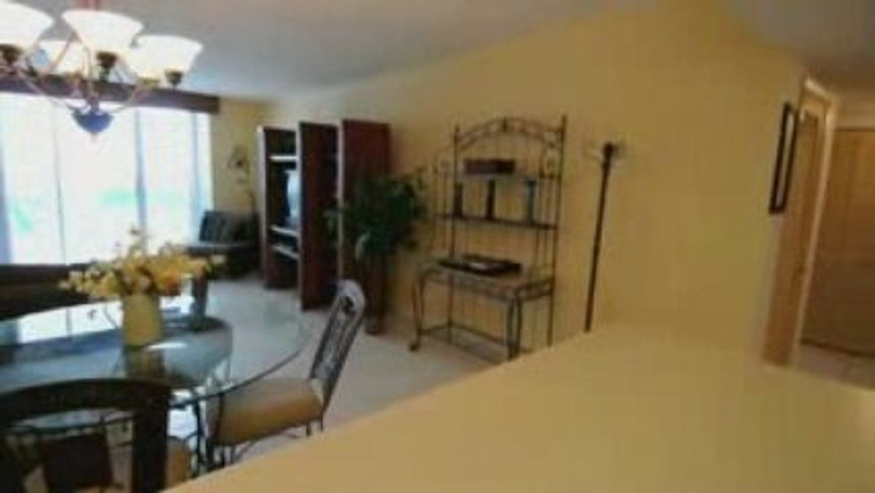 Roney Palace South Beach (2301 Collins Avenue)