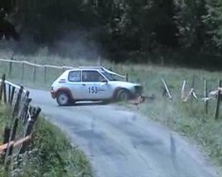 sortie de la 205 rally rallye de la chartreuse 2009