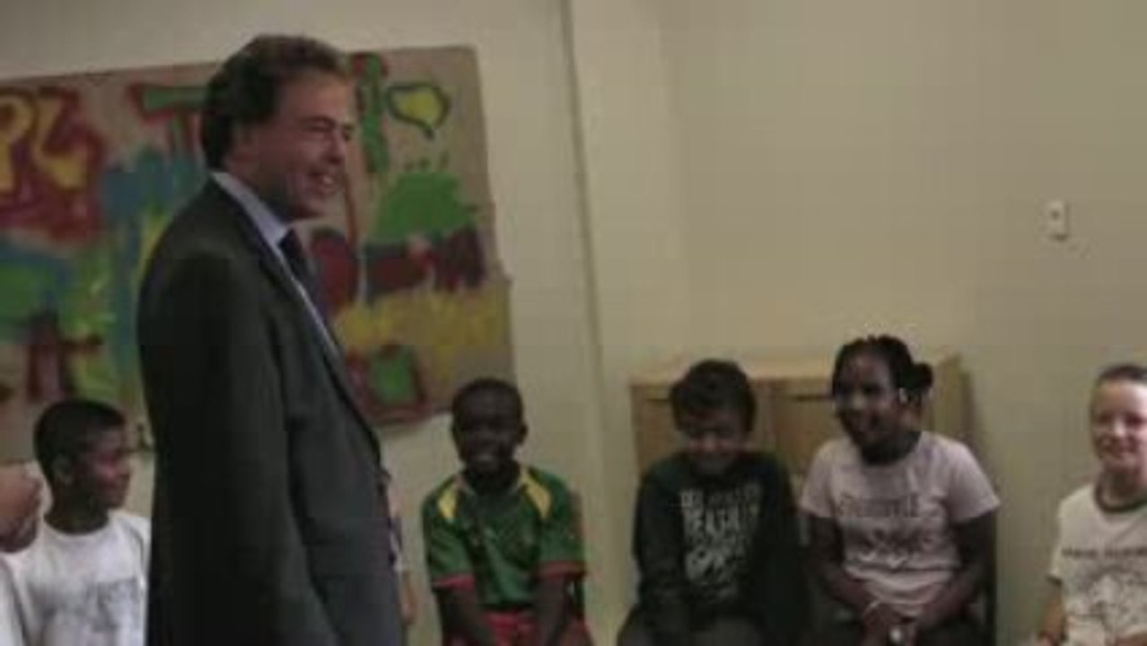 Luc Chatel - Visite du Centre de Loisir d'Alforville