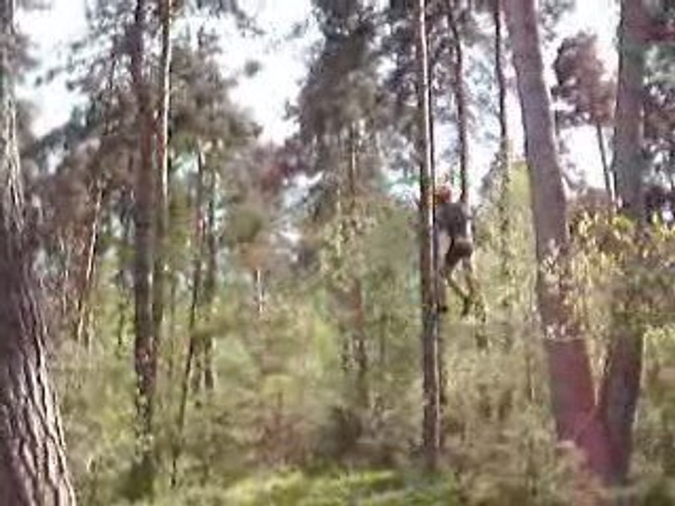 Moi et mon saut en Lozere :p