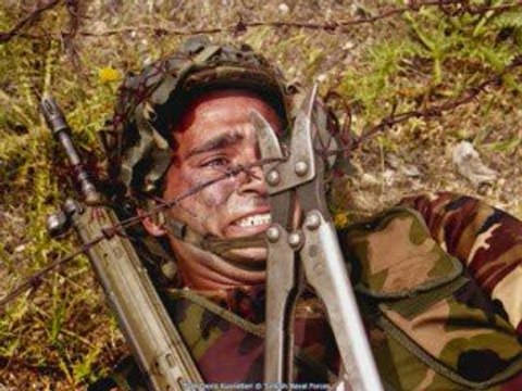 Şehitler Ölmez Vatan Bölünmez,Ne mutlu Onlara