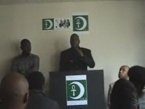 La haine entre NOIRS (Kemi Seba à l'Institut Shabazz)