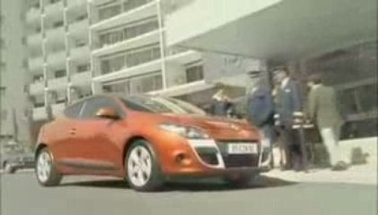 Pub française Renault Megane coupé 2009