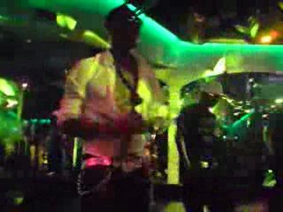 Jessy Matador au B-club, (85 vendée).