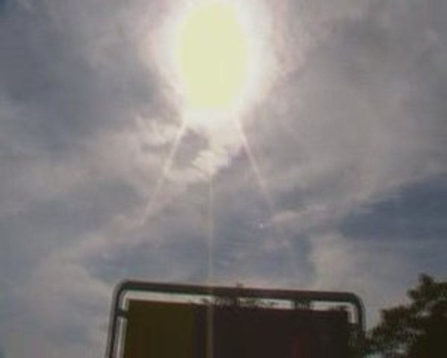 Chemtrails du 18 aôut 2009-18h le ballet continue!!