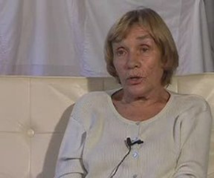 Sylvie Simon exprime sa révolte devant une politique d'état