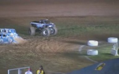 Mopar Magic freestyle at the Circle K Back To School ...