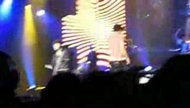 Tonight Jonas Brothers 14.06.09 Zénith Paris.