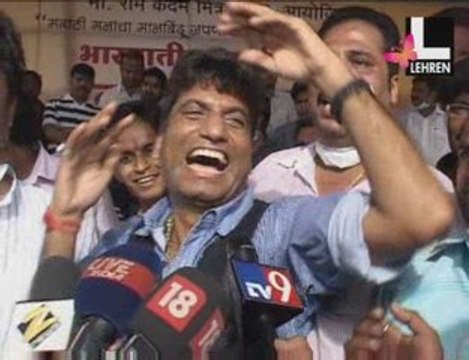 Raju Srivastav scares Swine Flu